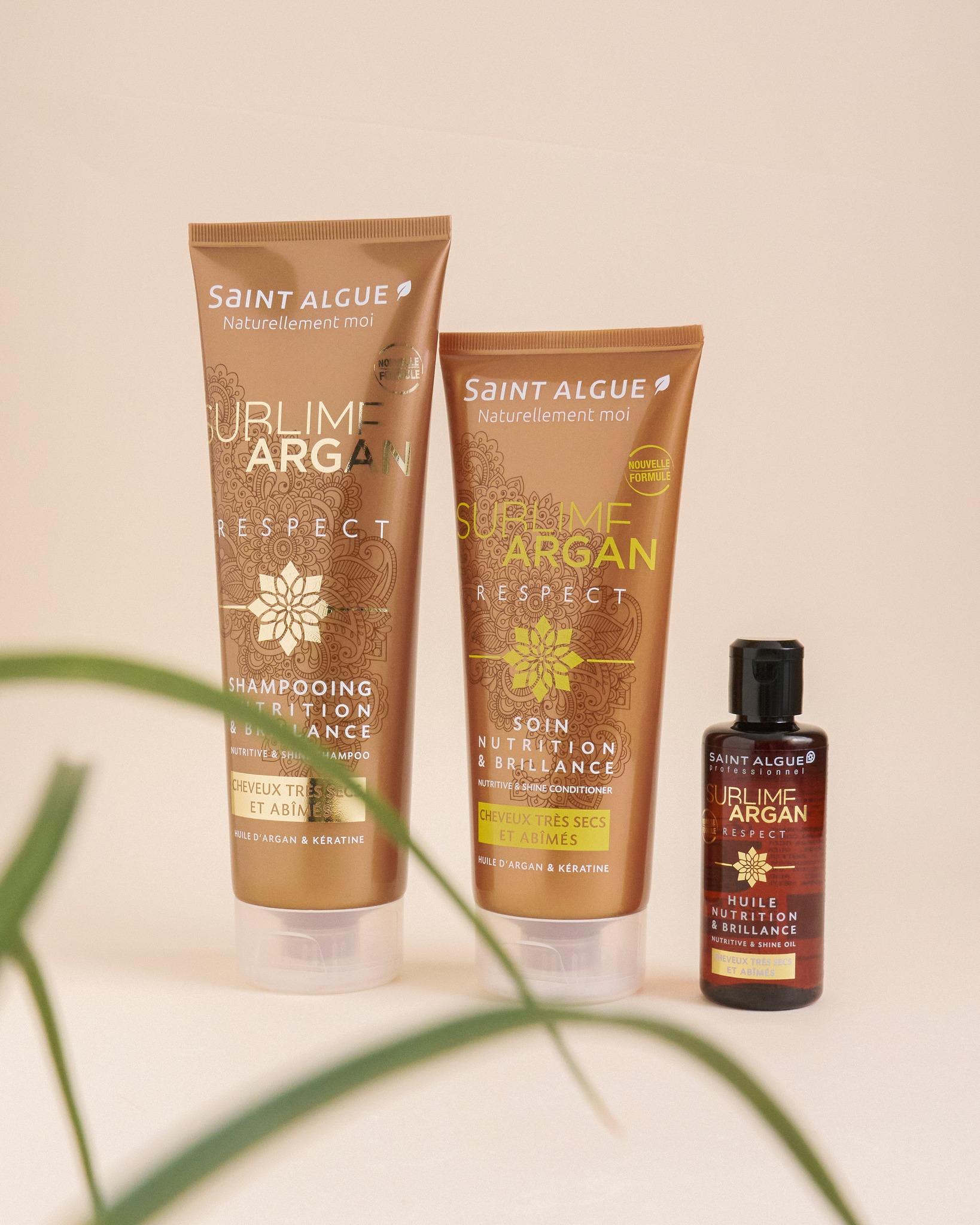 Cheveux très secs ou abîmés ? Offrez-leur le meilleur avec notre rituel Sublime Argan 🌰
Shampooing, soin et huile enrichis en huile d’argan et kératine, pour nourrir intensément, sublimer la fibre et révéler toute leur brillance.

🌿 Une gamme sans silicone et respectueuse de la nature de vos cheveux.

Prêtes à révéler toute la beauté de vos cheveux ? Découvrez la gamme en salon !