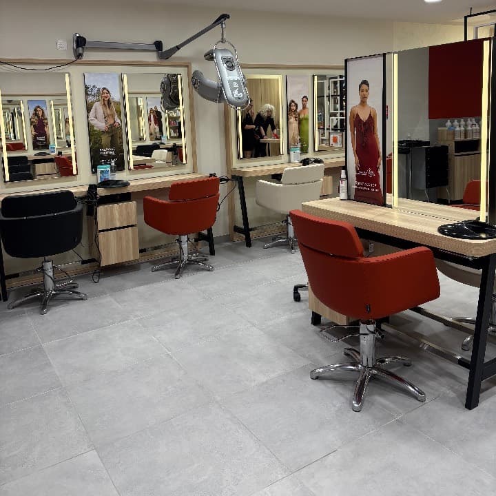 Poste de coiffage Saint Algue Langueux